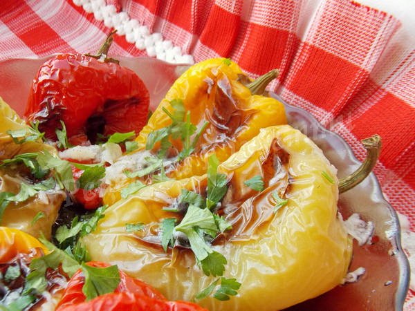 Як запекти перець у духовці: простий рецепт для соковитого смаку