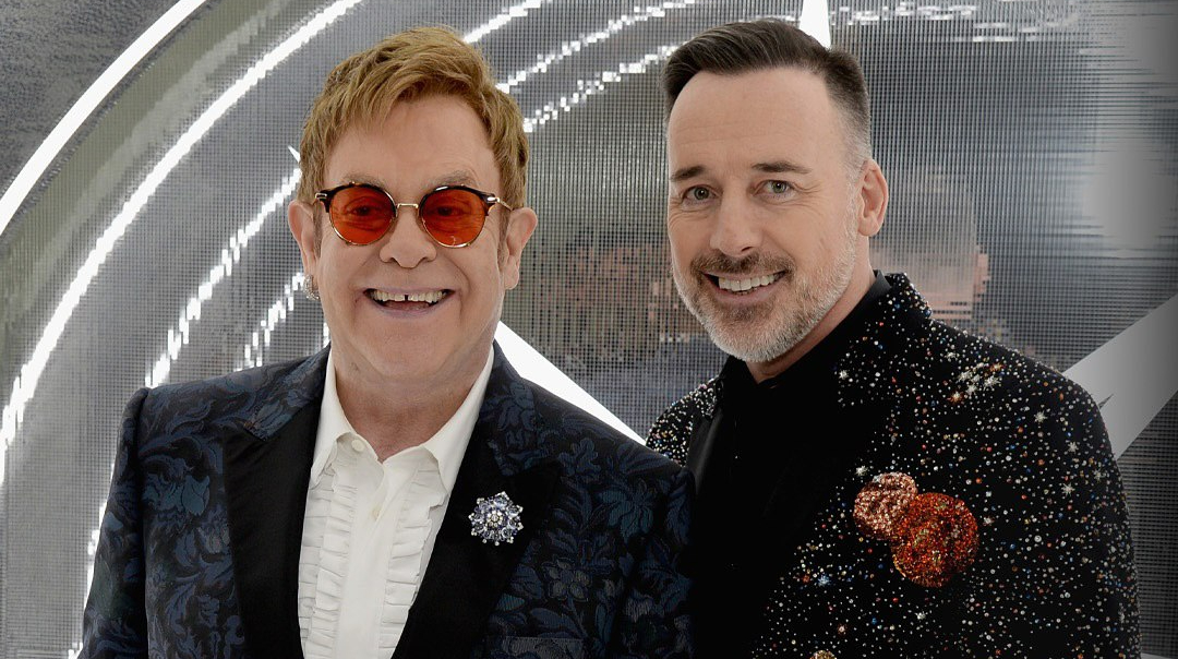 Елтон Джон: чоловік чи дружина – правда про легенду