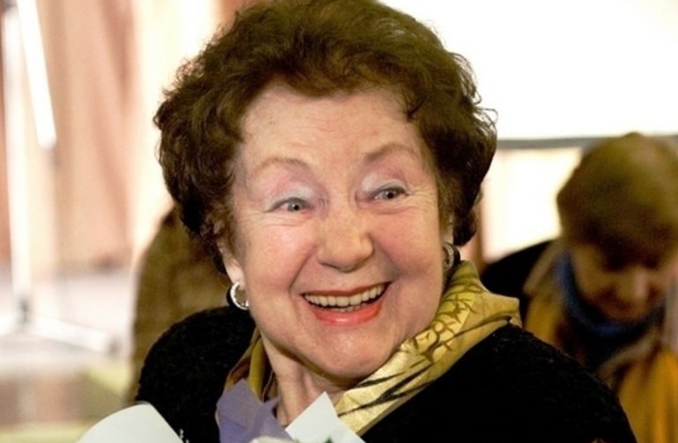 Людмила Макарова