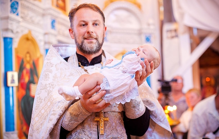 Прикмети на Хрещення для дівчат: знаки долі про шлюб і майбутнє