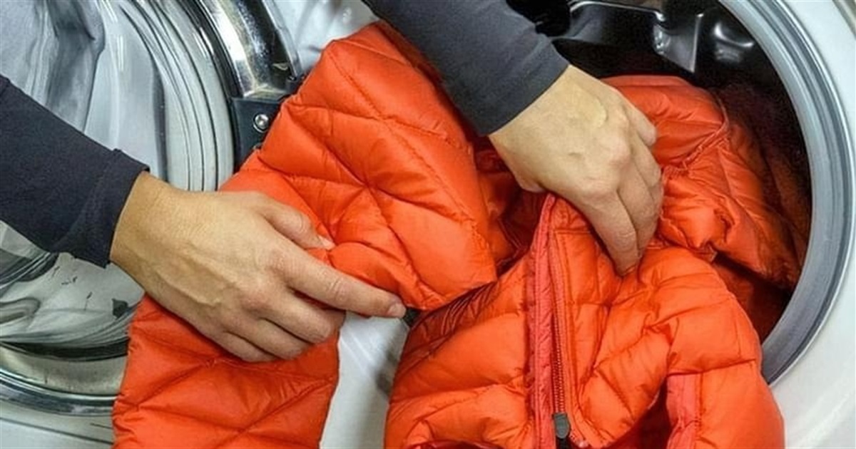 Як випрати пуховик: повний посібник, щоб річ виглядала як нова