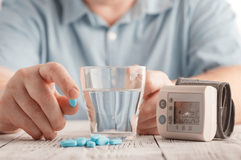Які таблетки від тиску краще пити на ніч: хронотерапія для ефективного контролю гіпертонії